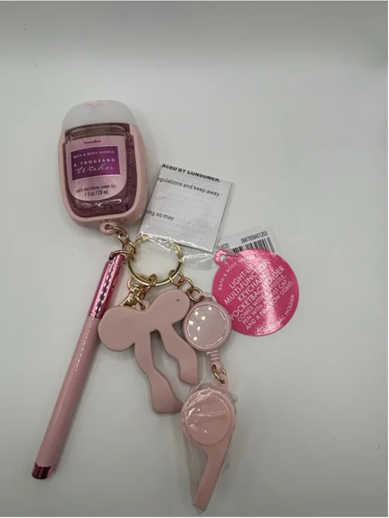 Bath & Body Works A Thousand Wishes PocketBac Holder Keychain Light Up Pink Bow - Picture 3 of 7
